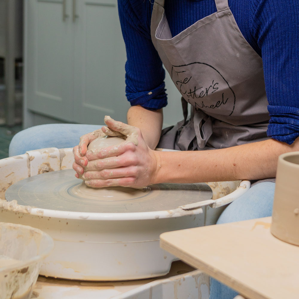 Centring the clay on the wheel